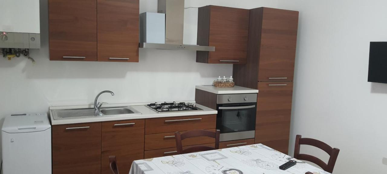 Casa Vacanze Cerreto 2 Apartment Miglianico Ngoại thất bức ảnh